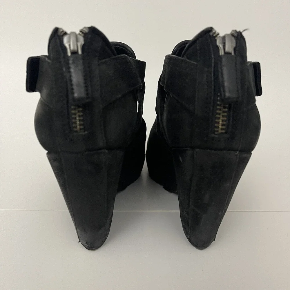 Eileen Fisher Nubuck Black Suede Leather‎ Women's Ankle Boots Booties Sz 8.5